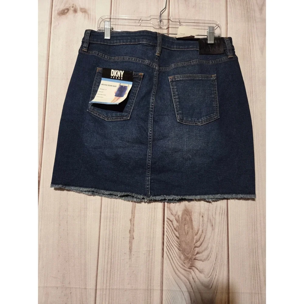 DKNY Jeans Womens Mid Rise Denim Skirt Dark Wash Raw Hem A-Line Size 10 Indigo